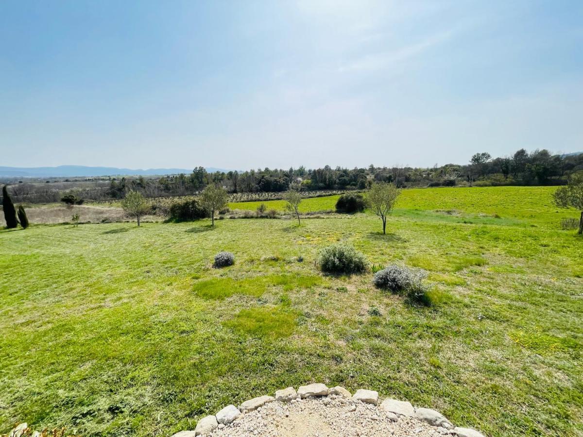 לינה וארוחת בוקר Saint-Sauveur-de-Cruzière Les Volets Rouges מראה חיצוני תמונה